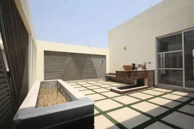 Chohan Offer 2 kanal Upper Portion Slightly Used on Very Reasonable Rent DHA Lahore
