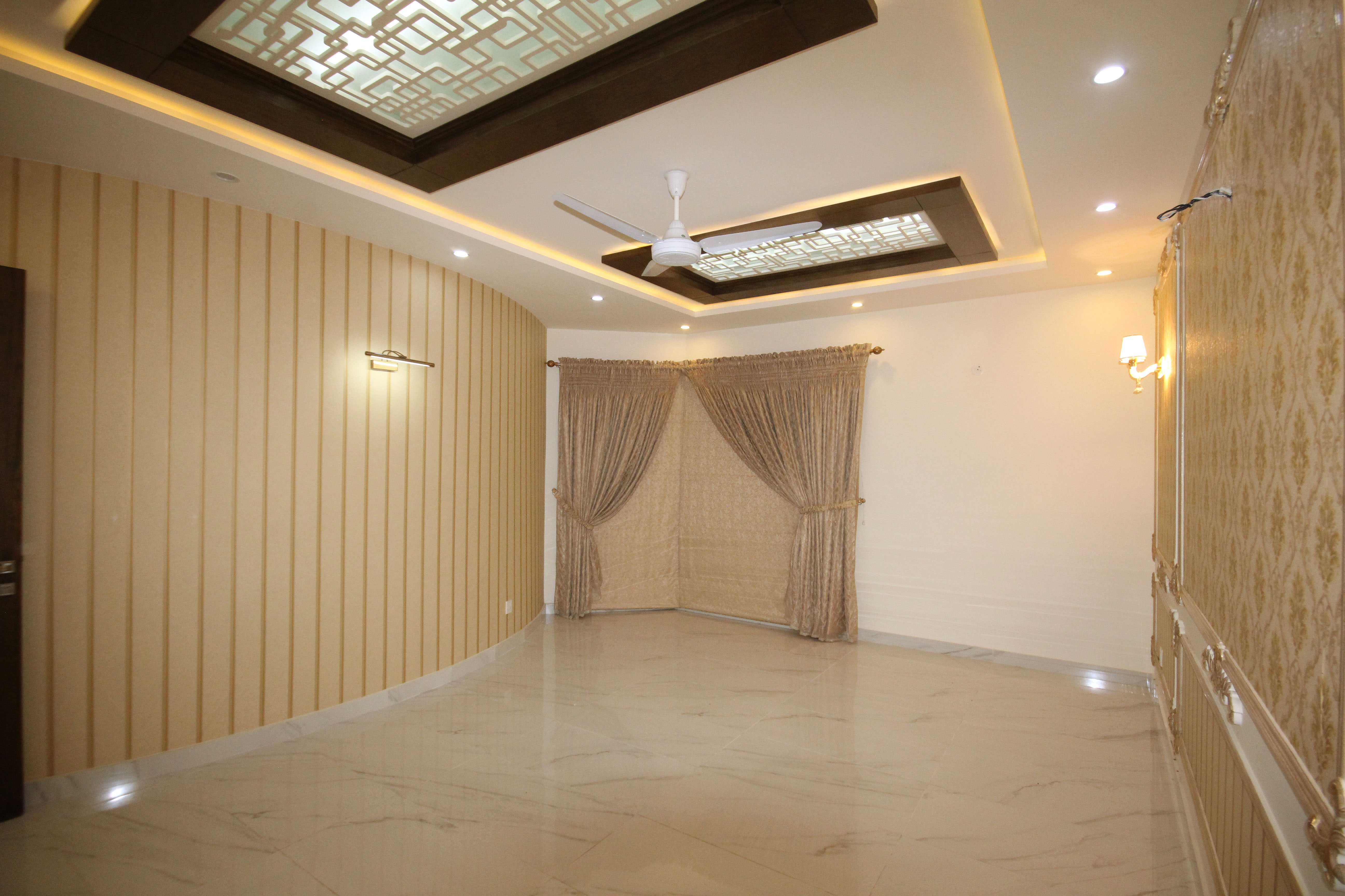 one Kanal Bungalow With Basement DHA Lahore