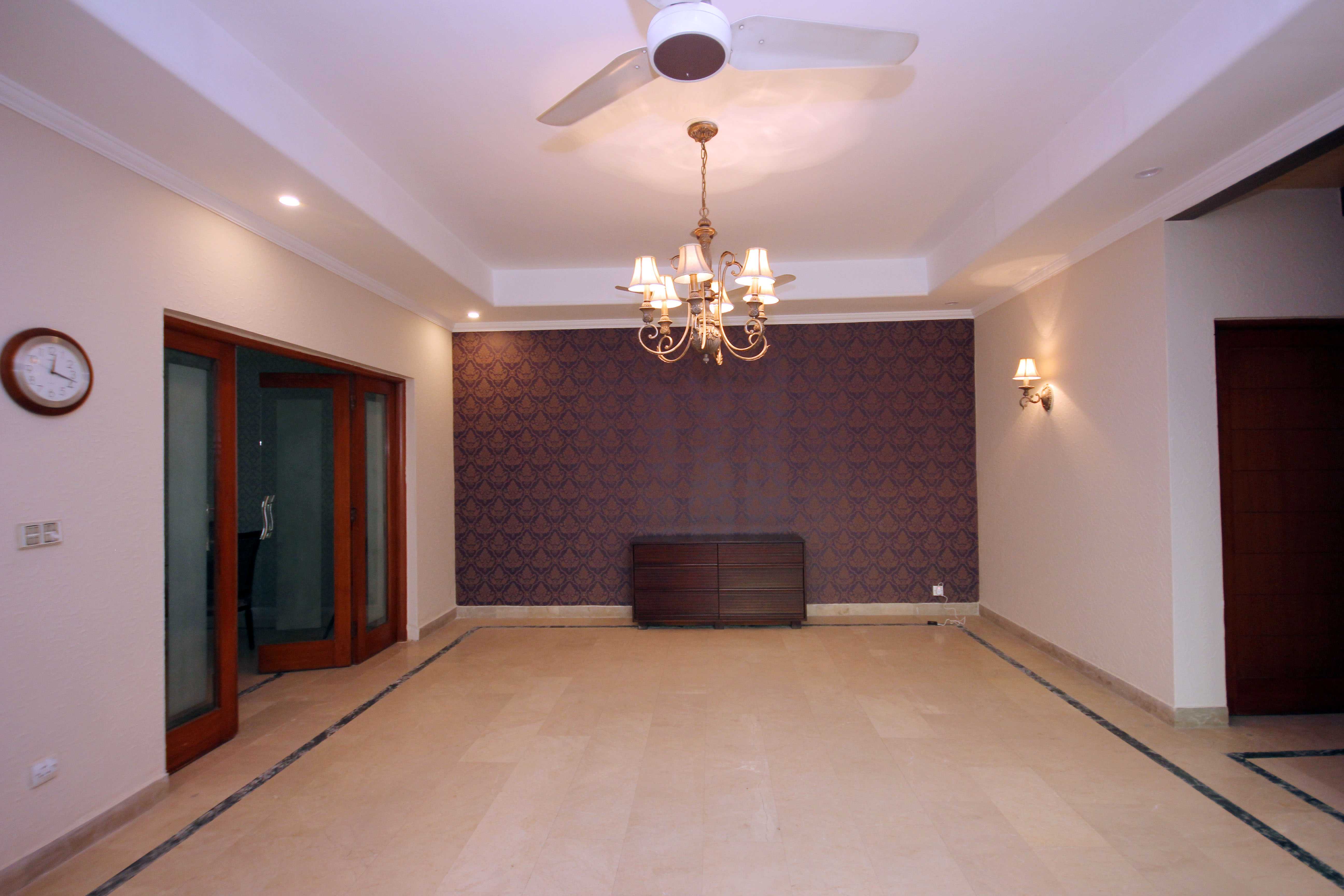 13 marla Self constructed DHA Lahore