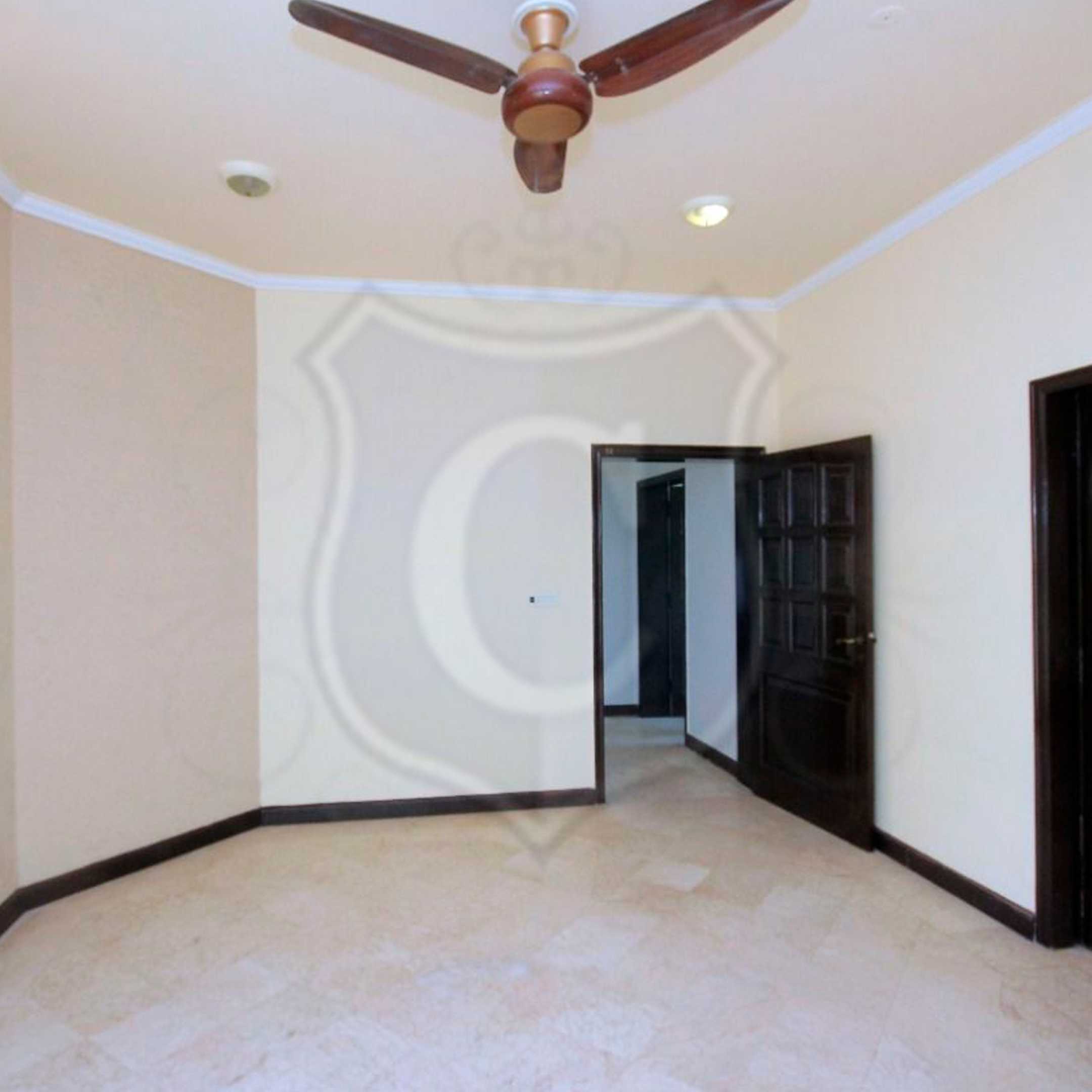 1 kanal House for Rent in Phase 4 DHA
