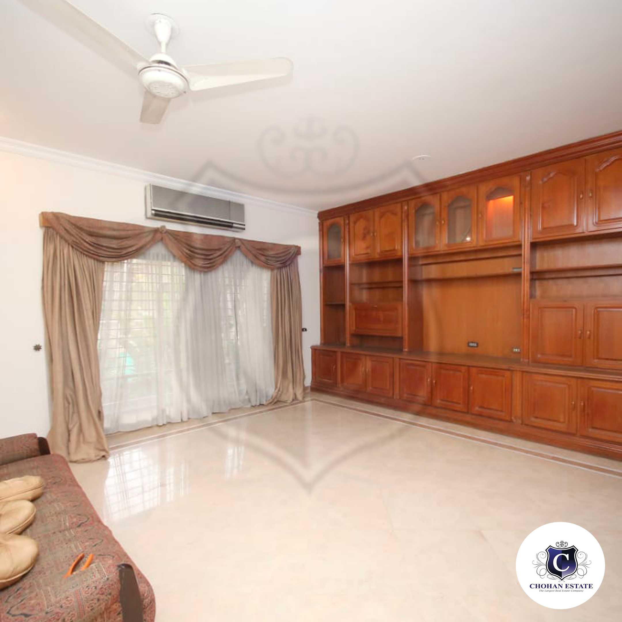 2 Kanal Stunning House for Rent in Phase 1 DHA