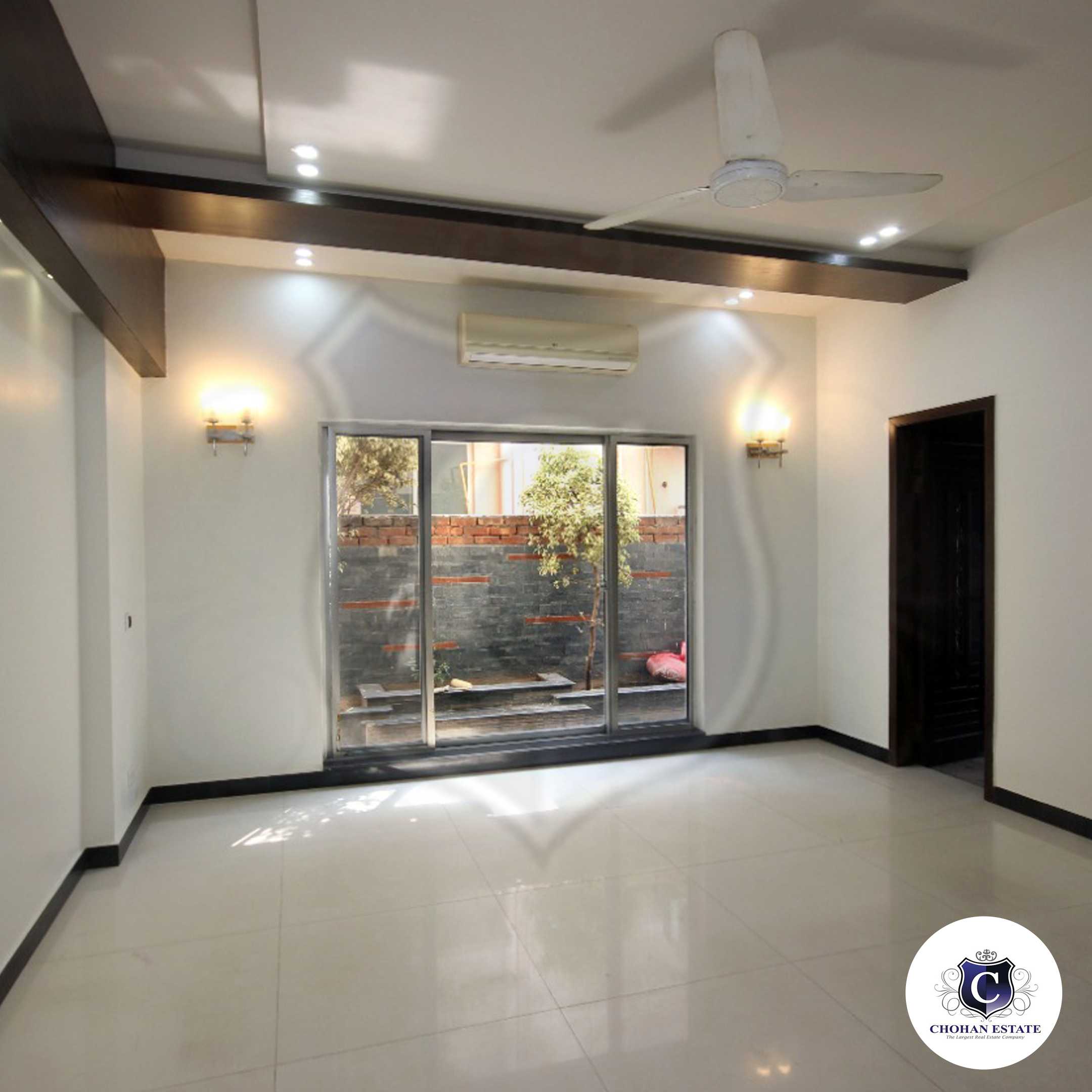1 Kanal House for Rent in Phase 6 With AC and Cotton